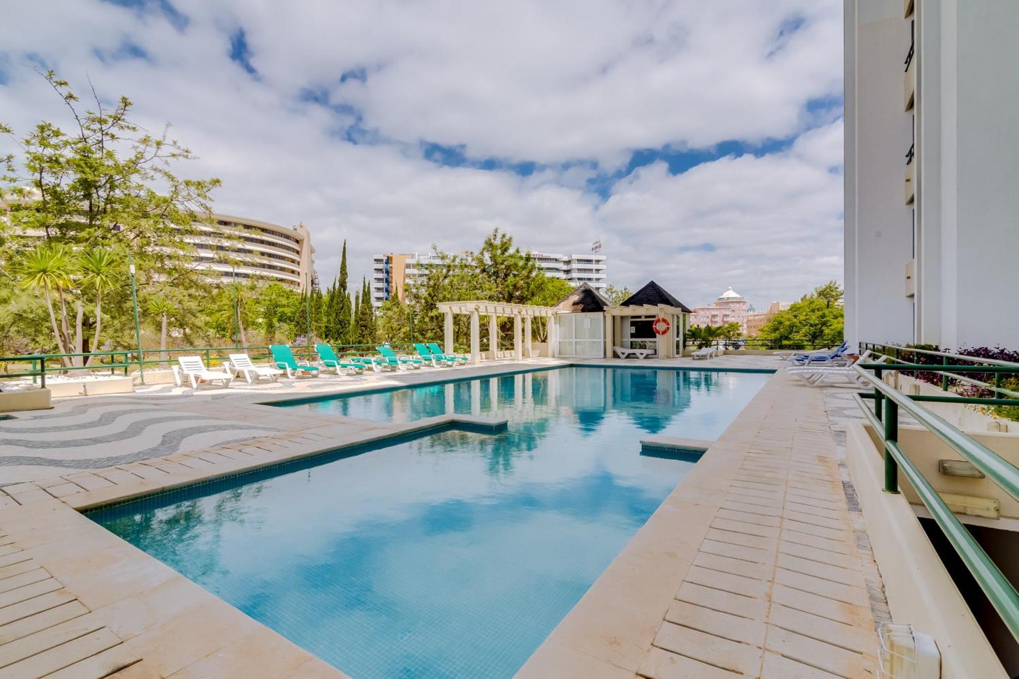 Talia XI - Pool Near The Beach - Vilamoura Bagian luar foto